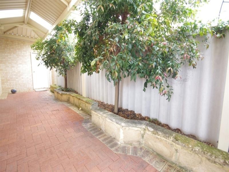 23 Guadalupe Drive, Ballajura WA 6066