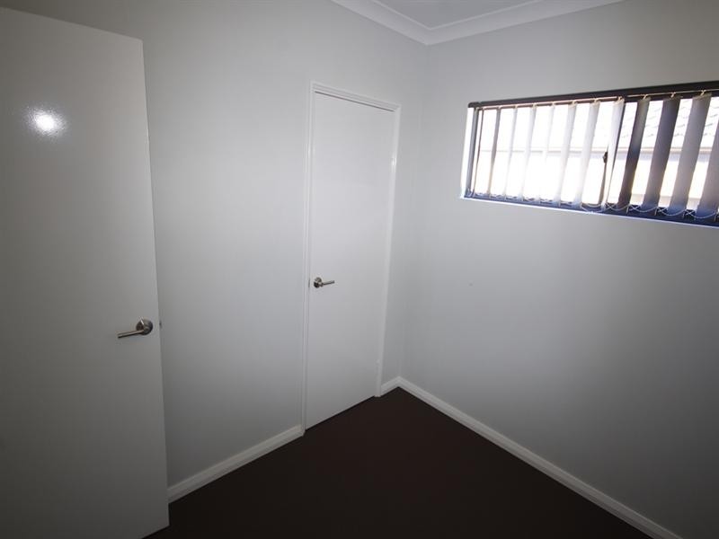 32b Ringmer Way, Westminster WA 6061