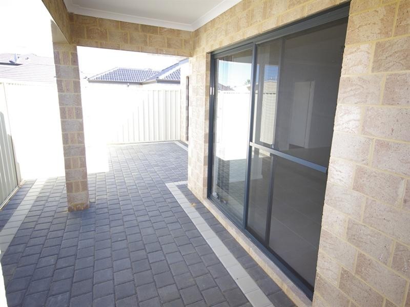 32b Ringmer Way, Westminster WA 6061