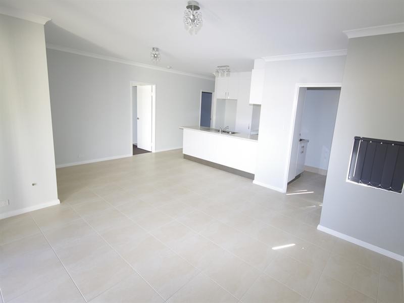 32b Ringmer Way, Westminster WA 6061