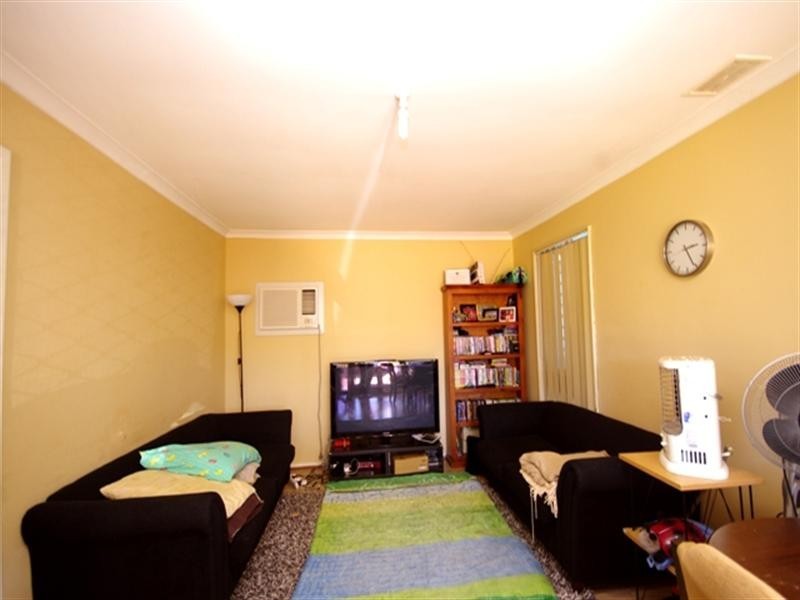 6 Burlinson Crescent, Koondoola WA 6064