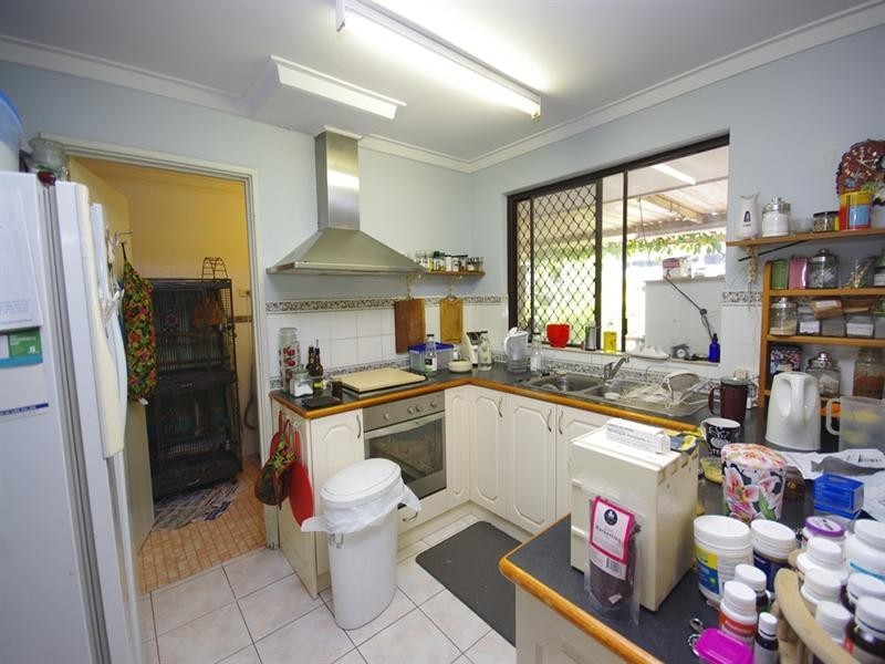 10 Cymosa Place, Mirrabooka WA 6061