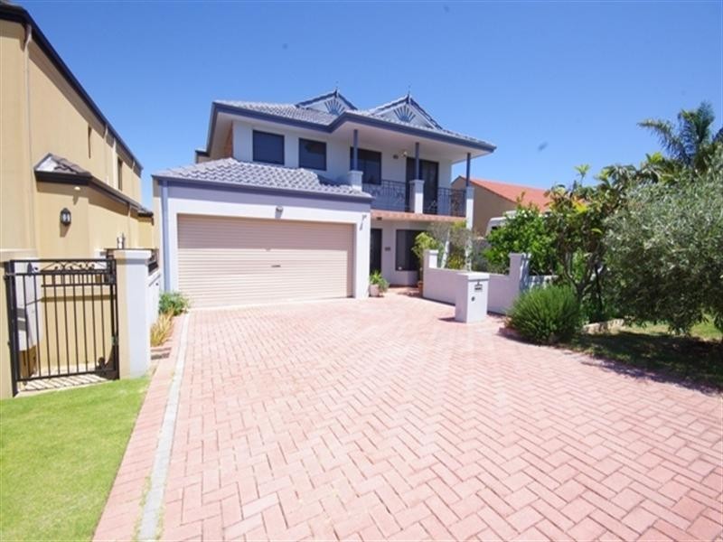 4 Brian Avenue, Yokine WA 6060