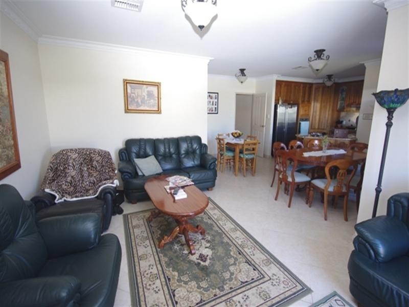 4 Brian Avenue, Yokine WA 6060