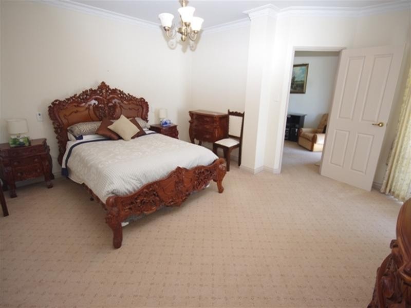 4 Brian Avenue, Yokine WA 6060