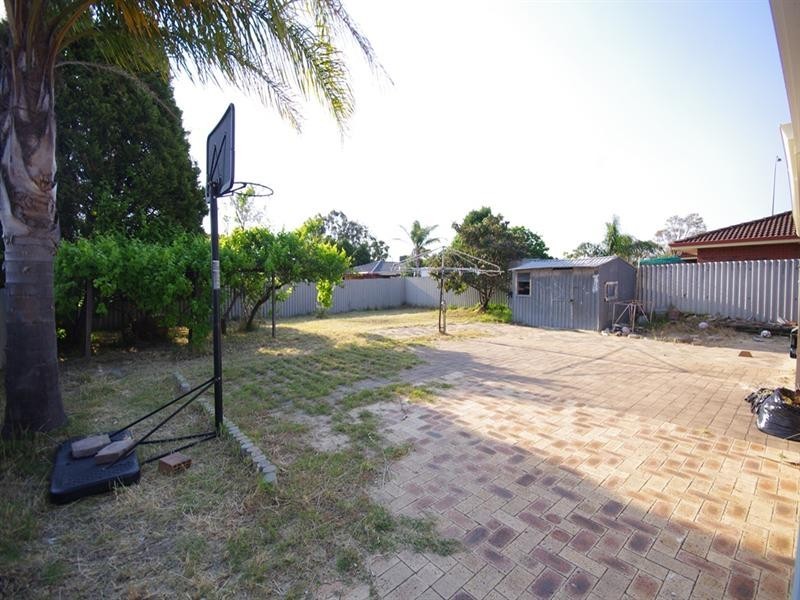 7 Mitre Court, Mirrabooka WA 6061