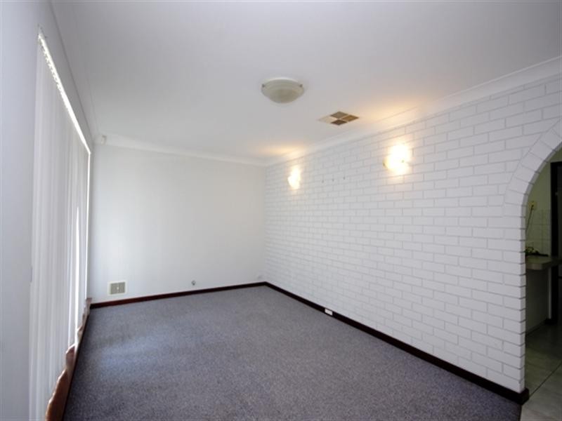 10 Whitehouse Drive, Koondoola WA 6064