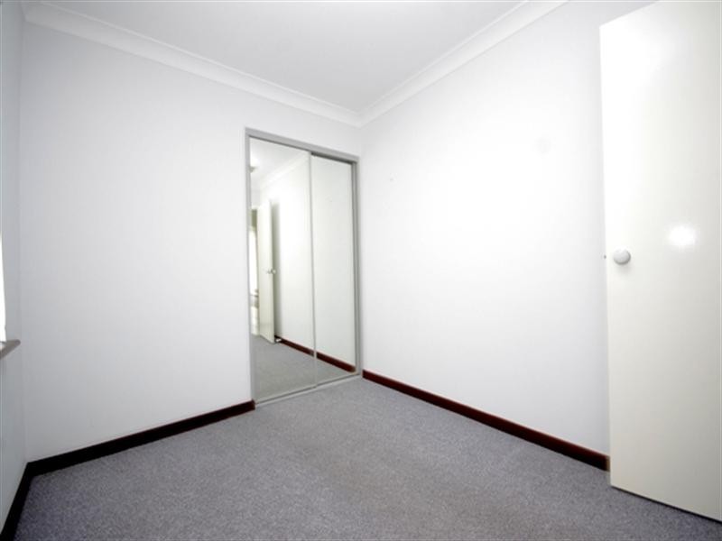 10 Whitehouse Drive, Koondoola WA 6064