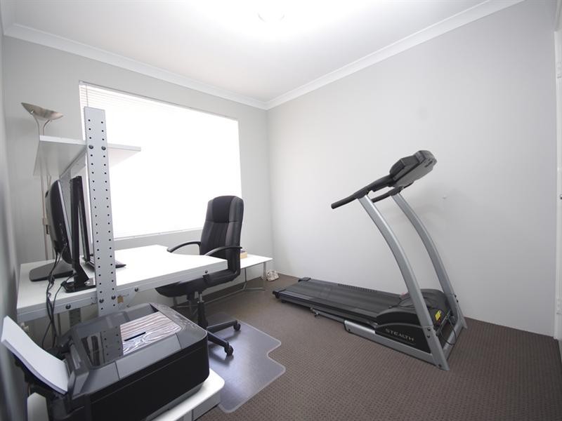 2 Winterton Way, Girrawheen WA 6064