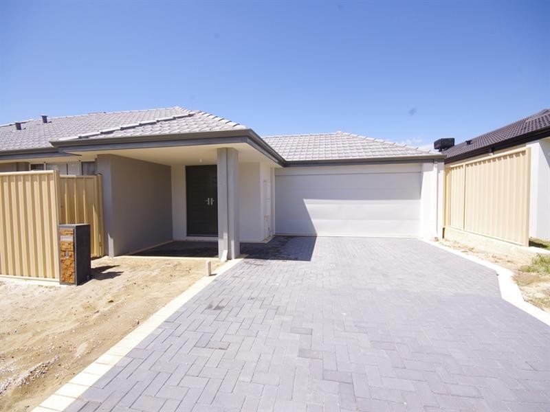 2 Winterton Way, Girrawheen WA 6064