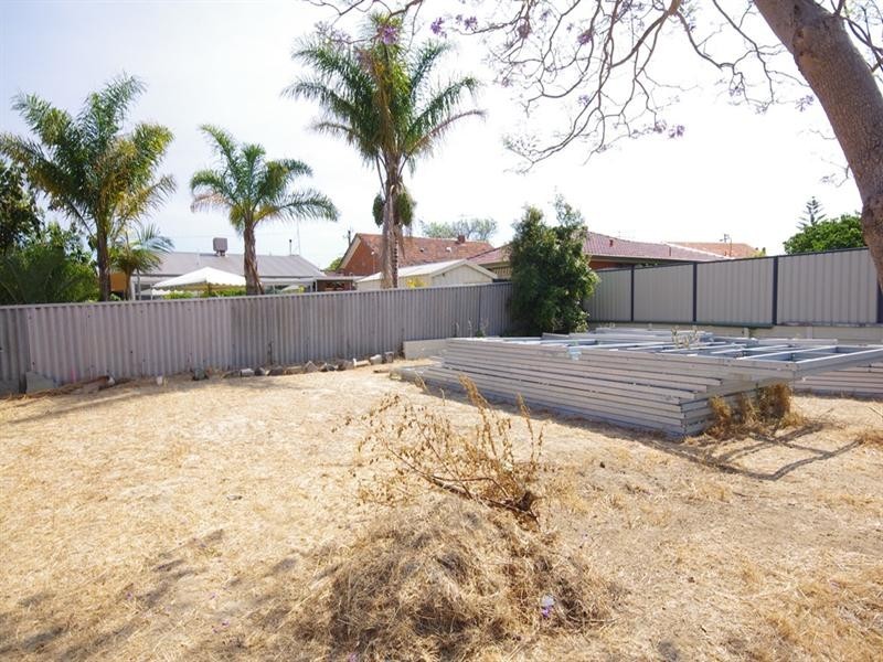 17a Myimbar Way, Nollamara WA 6061