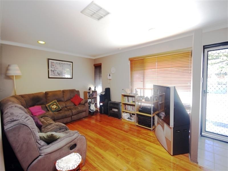 6 Thake Court, Koondoola WA 6064