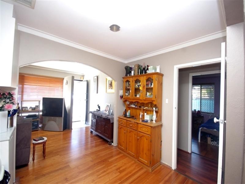 6 Thake Court, Koondoola WA 6064