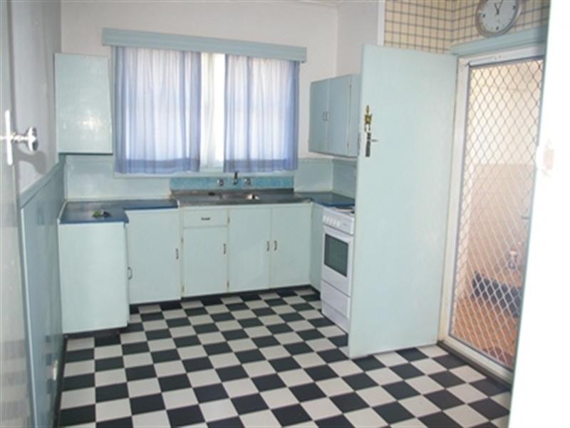 104 Ravenswood Drive, Nollamara WA 6061