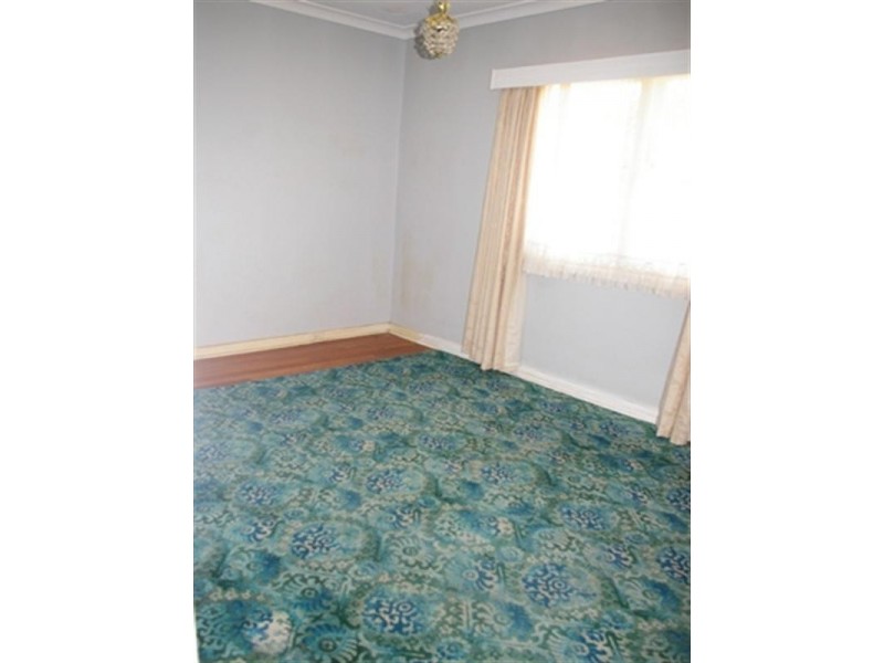 104 Ravenswood Drive, Nollamara WA 6061