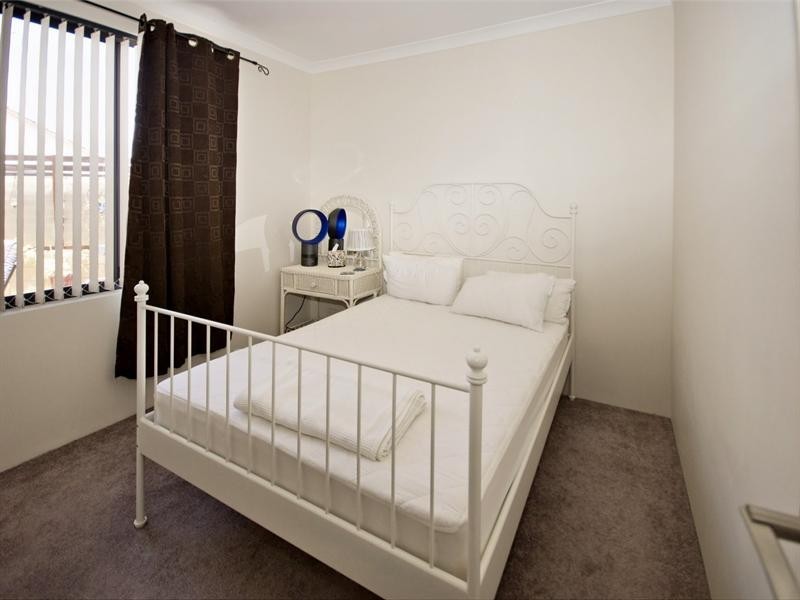 30a Montrose Way, Nollamara WA 6061