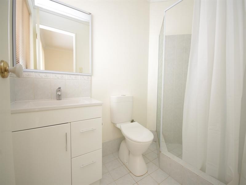 21 Guadalupe Drive, Ballajura WA 6066