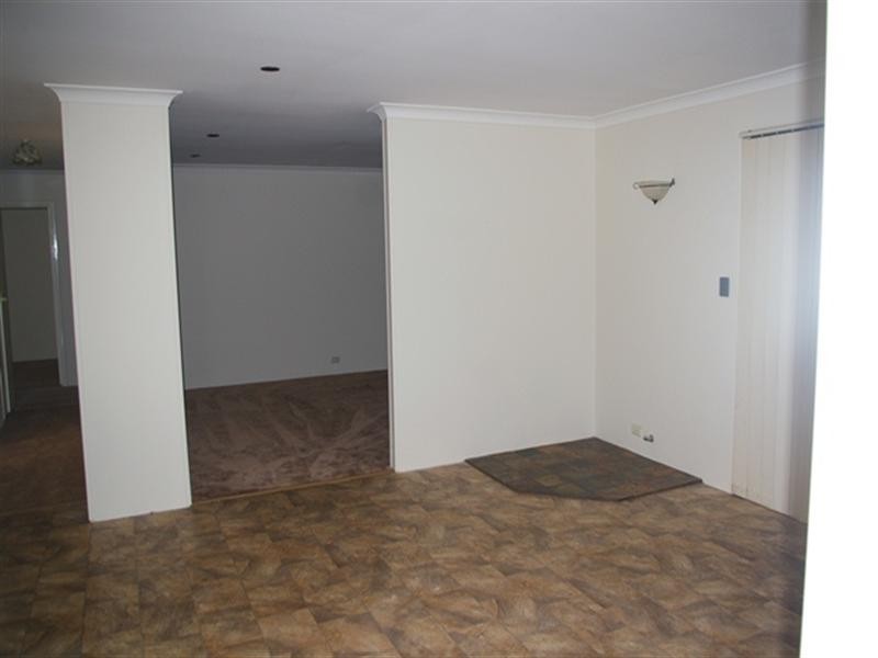 22 Venture Rise, Ballajura WA 6066