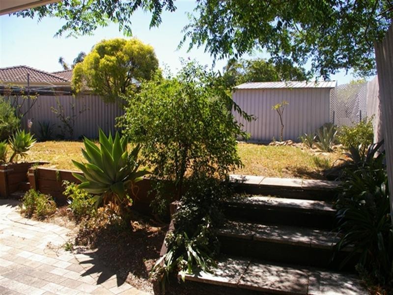 22 Venture Rise, Ballajura WA 6066