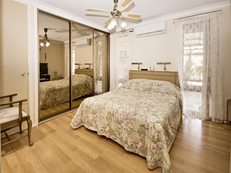 20 Fenchurch Street, Alexander Heights WA 6064