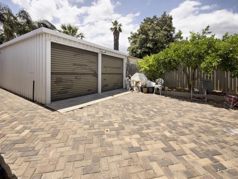 20 Fenchurch Street, Alexander Heights WA 6064