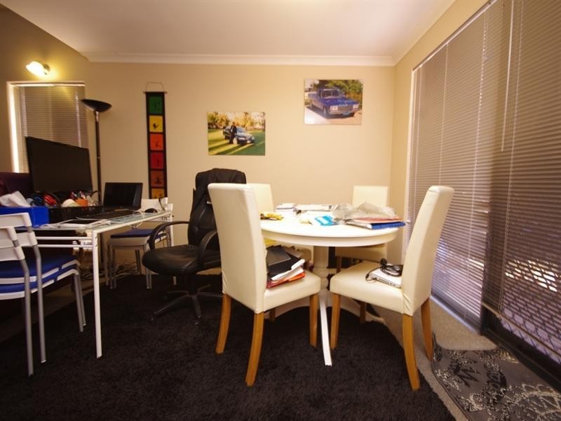 16c Karabil Way, Nollamara WA 6061