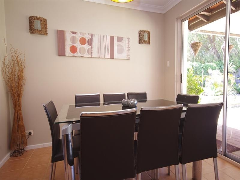 4 Macdonald Avenue, Padbury WA 6025