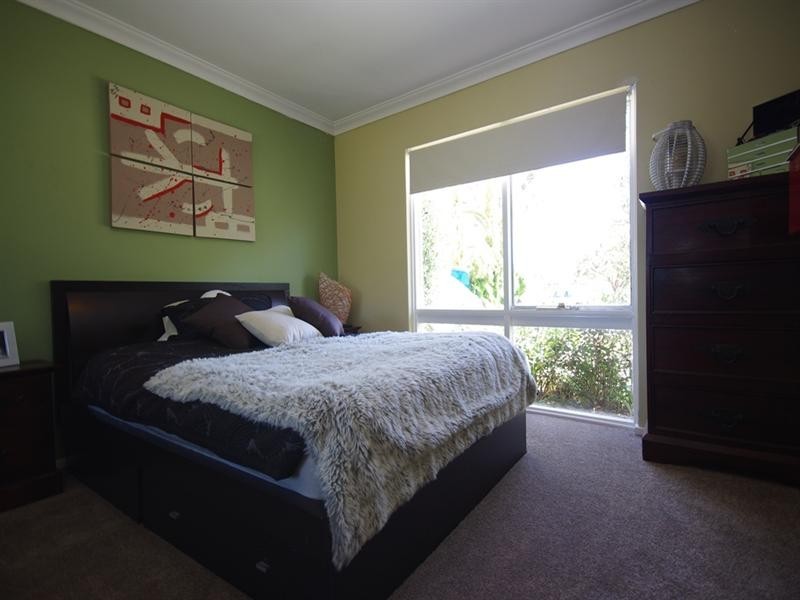 4 Macdonald Avenue, Padbury WA 6025