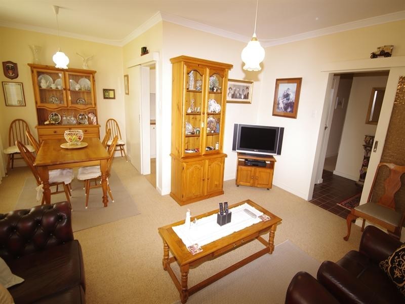 4 Chipala Road, Westminster WA 6061