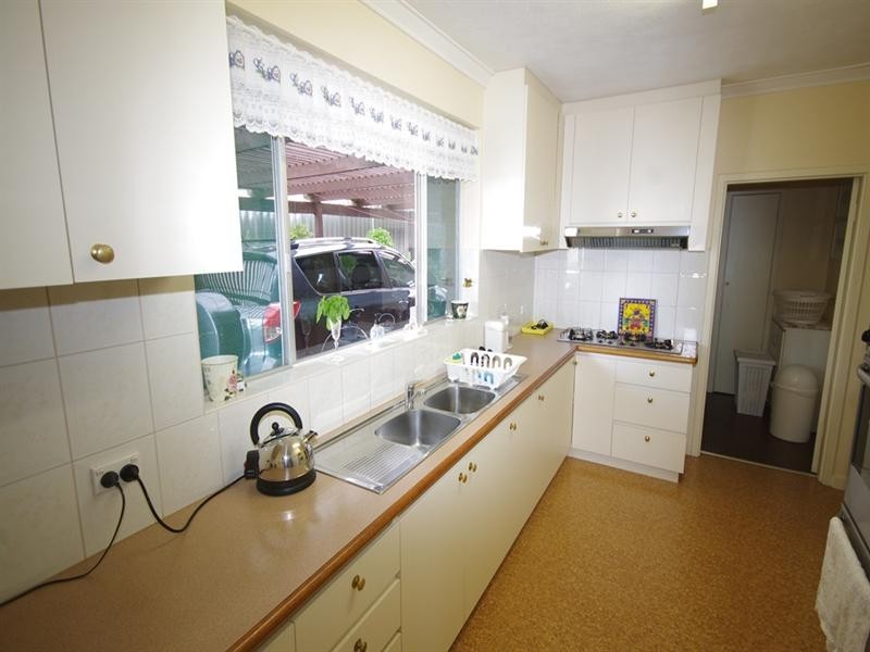 4 Chipala Road, Westminster WA 6061