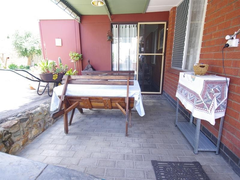 4 Chipala Road, Westminster WA 6061