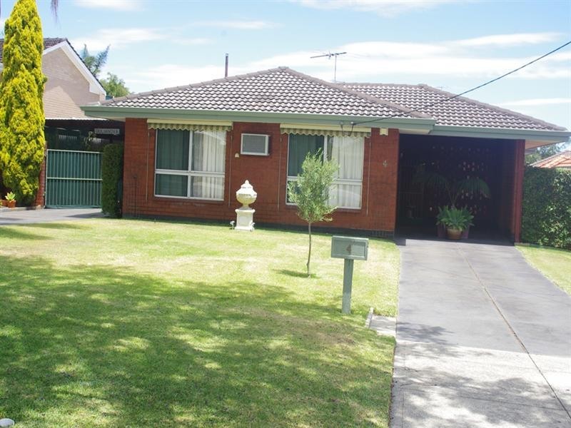 4 Chipala Road, Westminster WA 6061