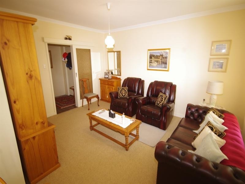 4 Chipala Road, Westminster WA 6061