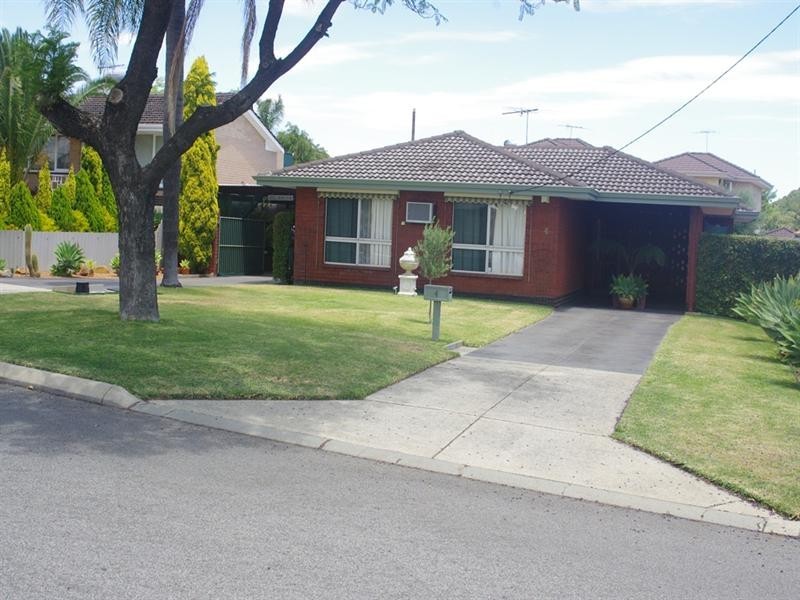 4 Chipala Road, Westminster WA 6061