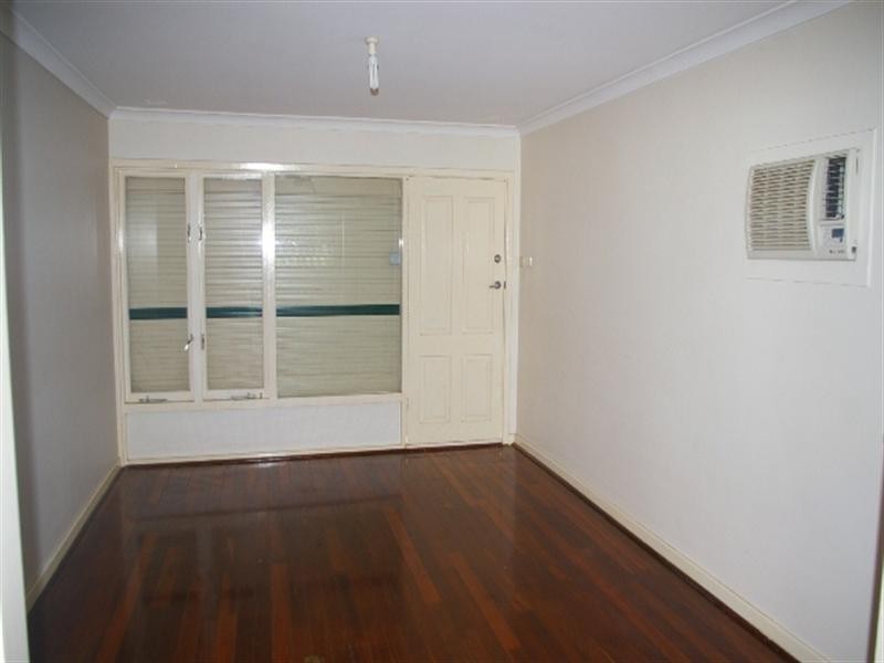 9 Bersted Street, Balga WA 6061