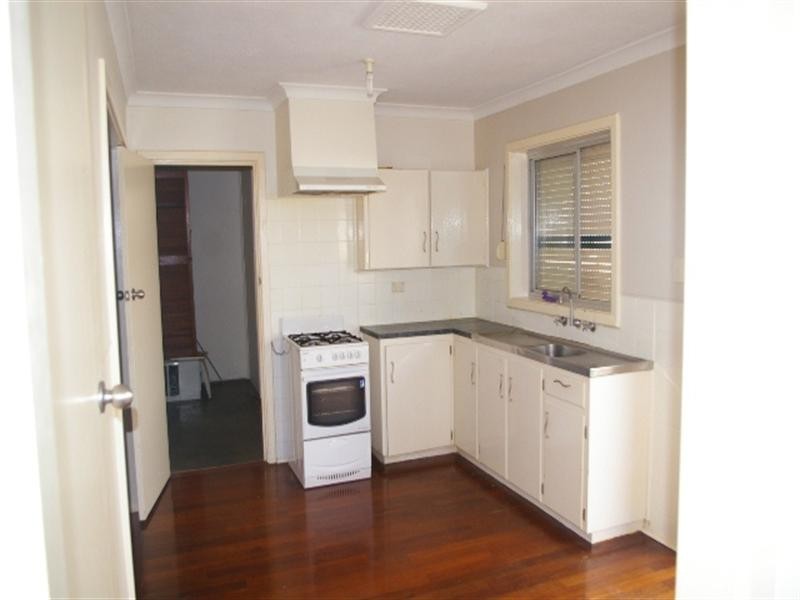 9 Bersted Street, Balga WA 6061