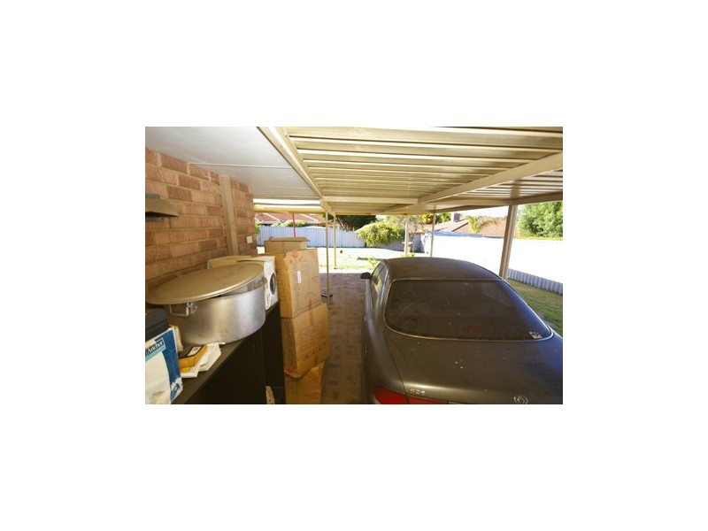 72 Highclere Boulevard, Marangaroo WA 6064