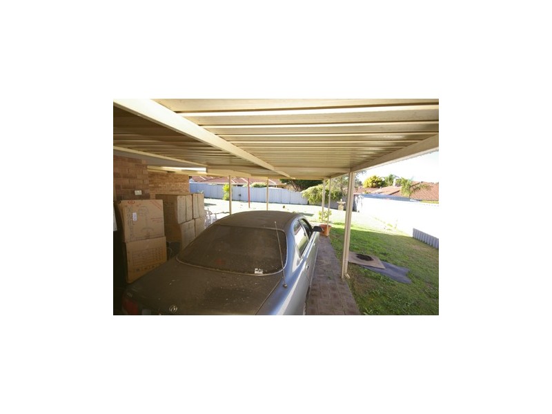 72 Highclere Boulevard, Marangaroo WA 6064