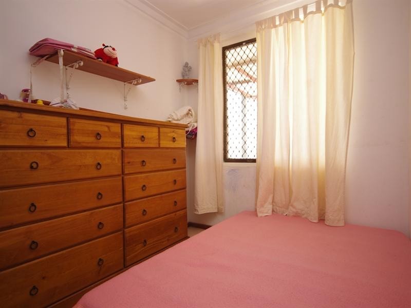 7 Denston Way, Girrawheen WA 6064