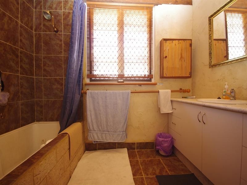 7 Denston Way, Girrawheen WA 6064