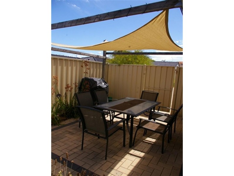 21C Montrose Way, Nollamara WA 6061