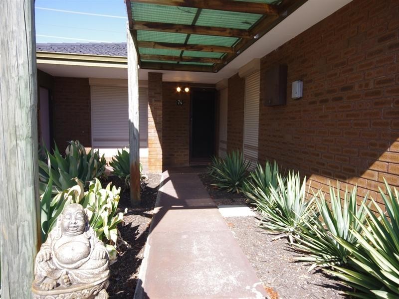 74 Pilkington Circus, Beechboro WA 6063