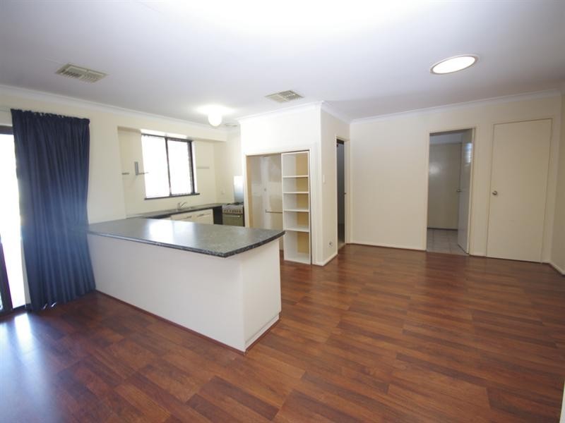 74 Pilkington Circus, Beechboro WA 6063