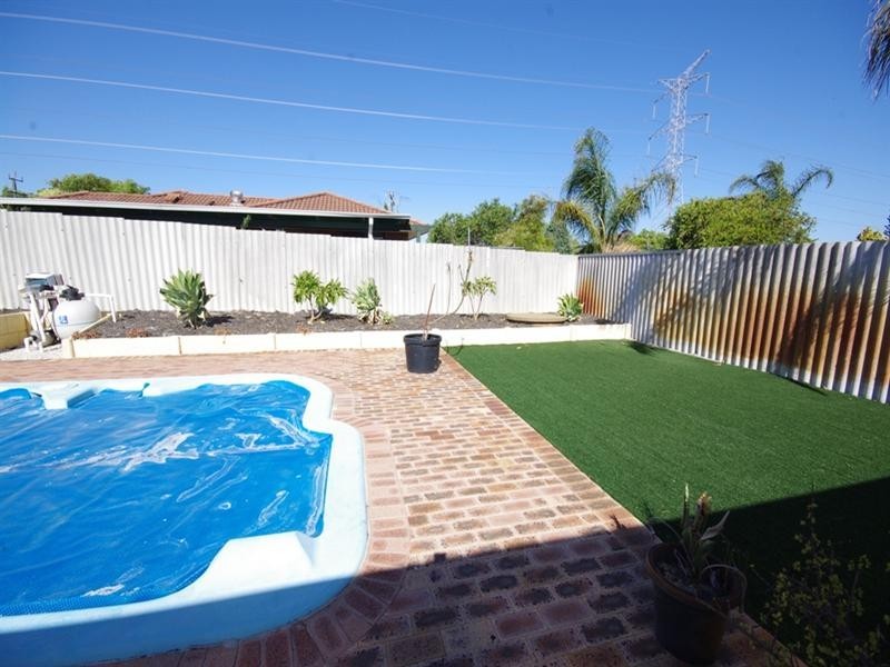 74 Pilkington Circus, Beechboro WA 6063