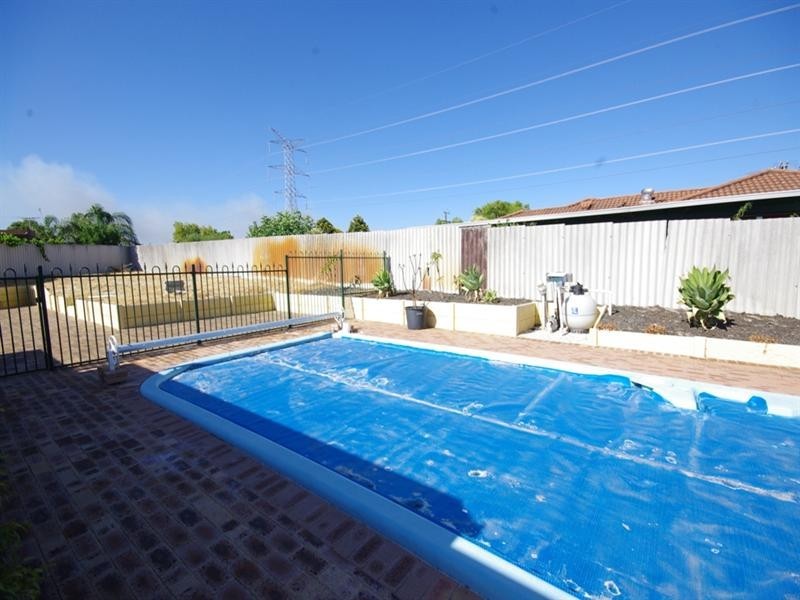 74 Pilkington Circus, Beechboro WA 6063