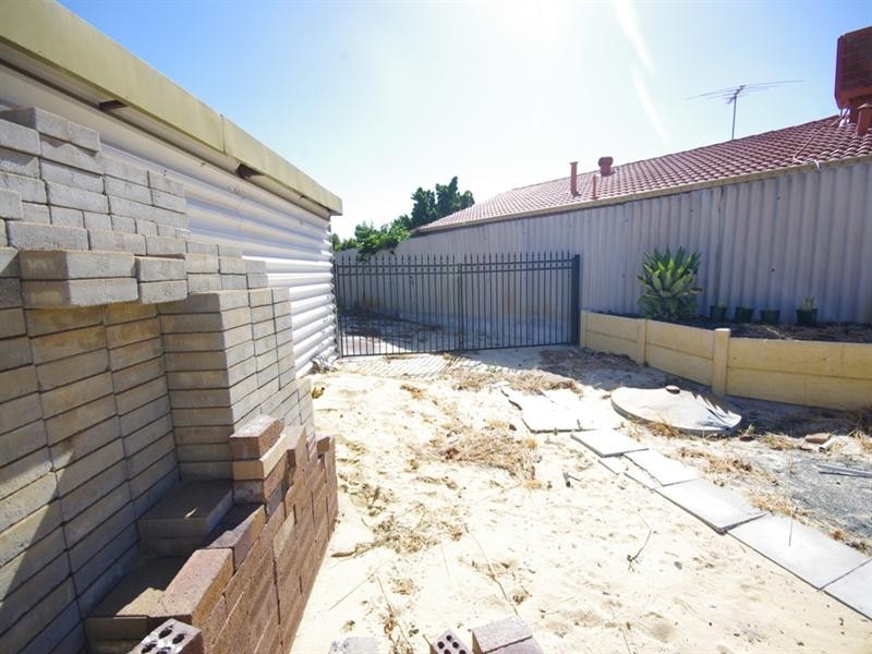 74 Pilkington Circus, Beechboro WA 6063