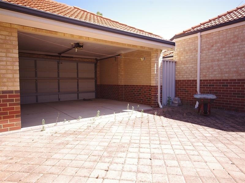 5b Karabil Way, Nollamara WA 6061