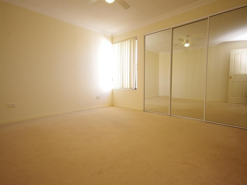 5b Karabil Way, Nollamara WA 6061