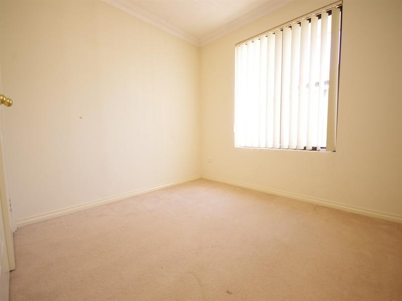 5b Karabil Way, Nollamara WA 6061