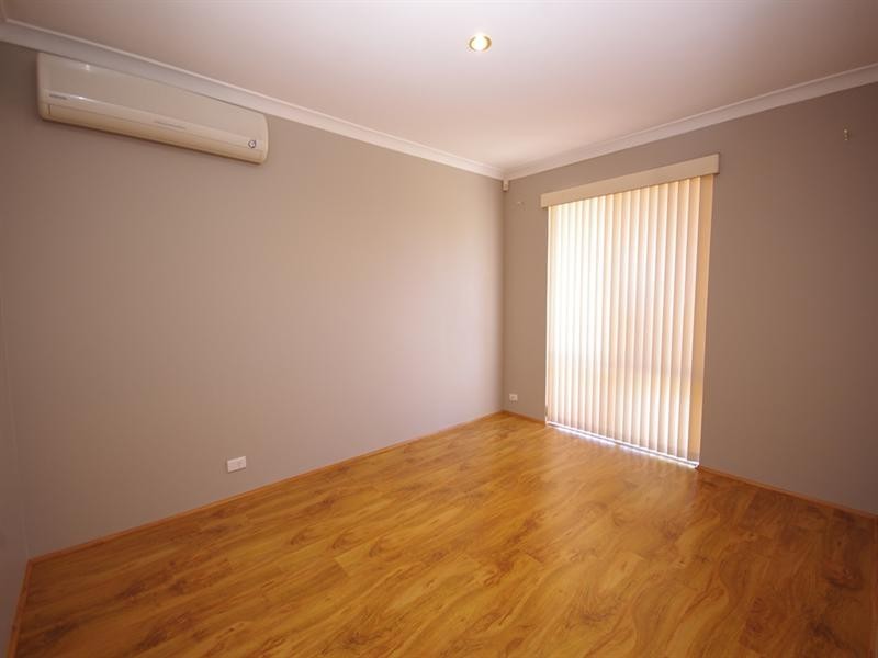 7 Manna Close, Mirrabooka WA 6061